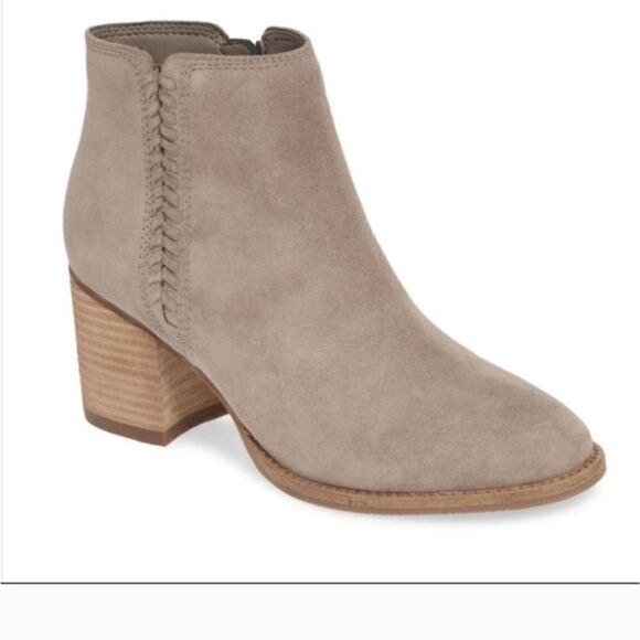Blondo Nina tan waterproof 3" block heel mushroom suede ankle boot size 6.5 NWT - Picture 1 of 6
